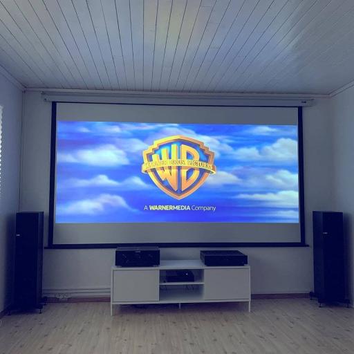 عکس ویدئو پروژکتور دیتا استور