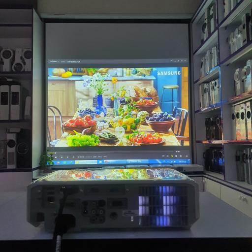 عکس ویدئو پروژکتور دیتا استور