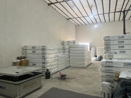 عکس گروه صنعتی تشک رویال