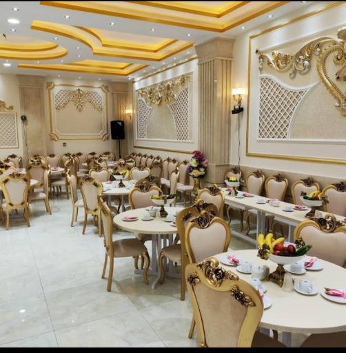 عکس تالار پذیرایی قصر طلایی