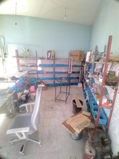 عکس پیچ و مهره الوند