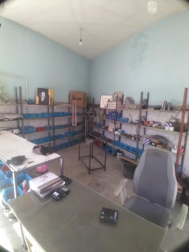 عکس پیچ و مهره الوند