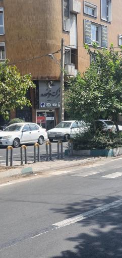 عکس فراخودرو نیک توان شعبه فروش 