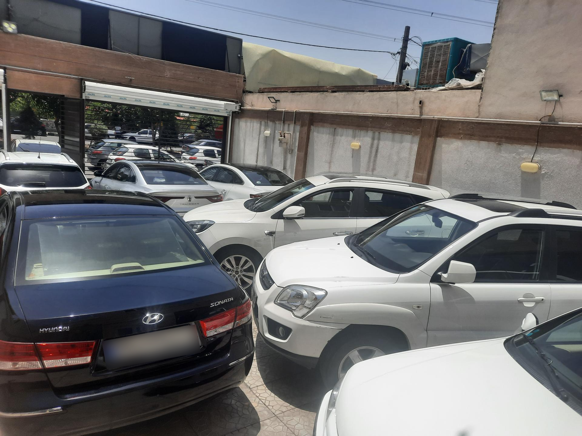 عکس نمایشگاه اتومبیل رحیمی