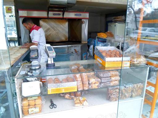 عکس مجتمع نان سنتی اغنیا