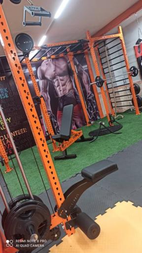 عکس باشگاه رزمی ونوم