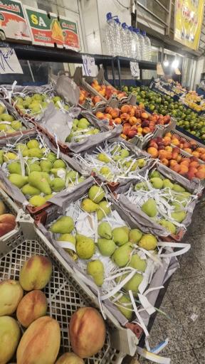 عکس میوه فروشی آذربایجان 