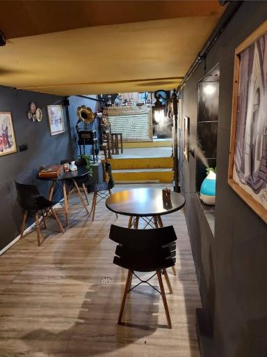 عکس کافه پستو