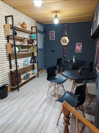 عکس کافه پستو