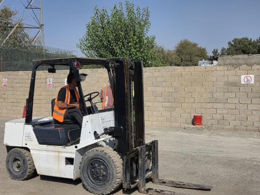 عکس آموزشگاه رانندگی ویژه لیفتراک آسان ماشین