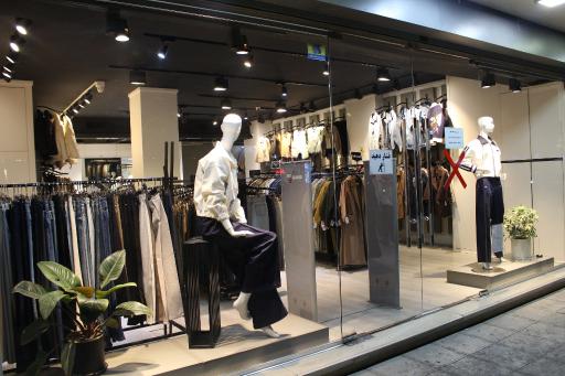 عکس فروشگاه بوکله