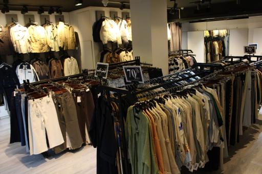 عکس فروشگاه بوکله