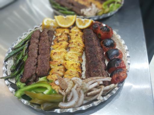 عکس کافه کباب بابا حاجی 
