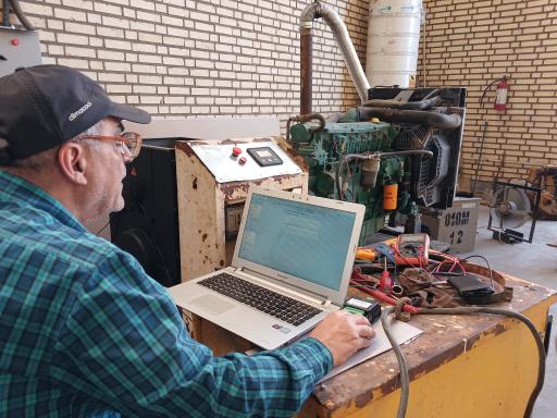 عکس کارگاه ایران ژنراتور