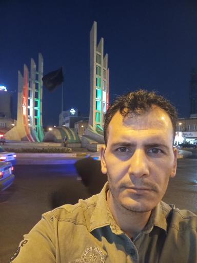 عکس میدان انقلاب