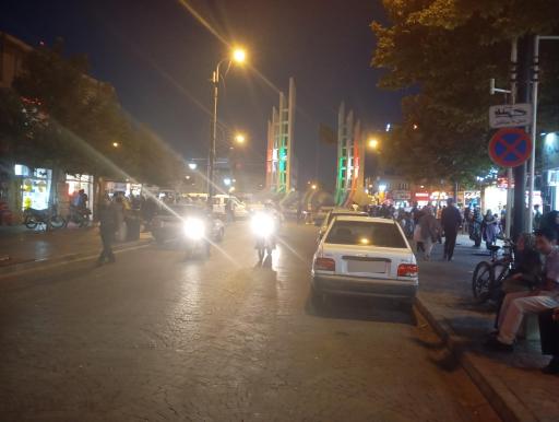 عکس میدان انقلاب