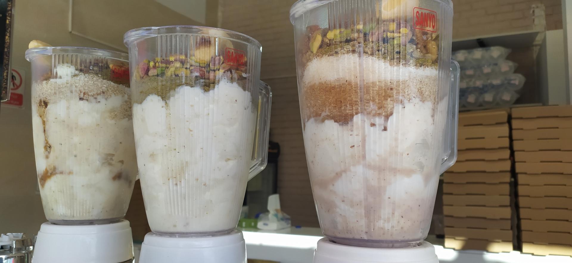 عکس ویتامینه علیرضا شعبه کوروش (سندباد سابق) شعبه باغ فیض