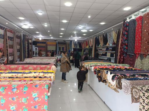 عکس پارچە سرای زریوە