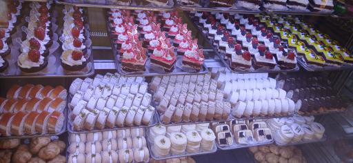 عکس گزوشیرینی مشاهیر