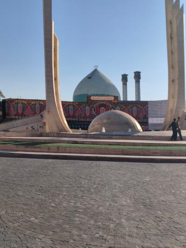 عکس میدان انقلاب