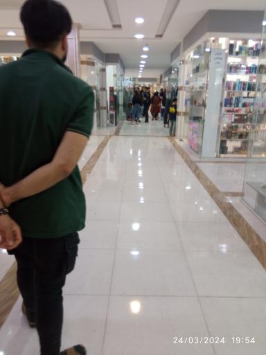 عکس مرکز خرید کوروش 2