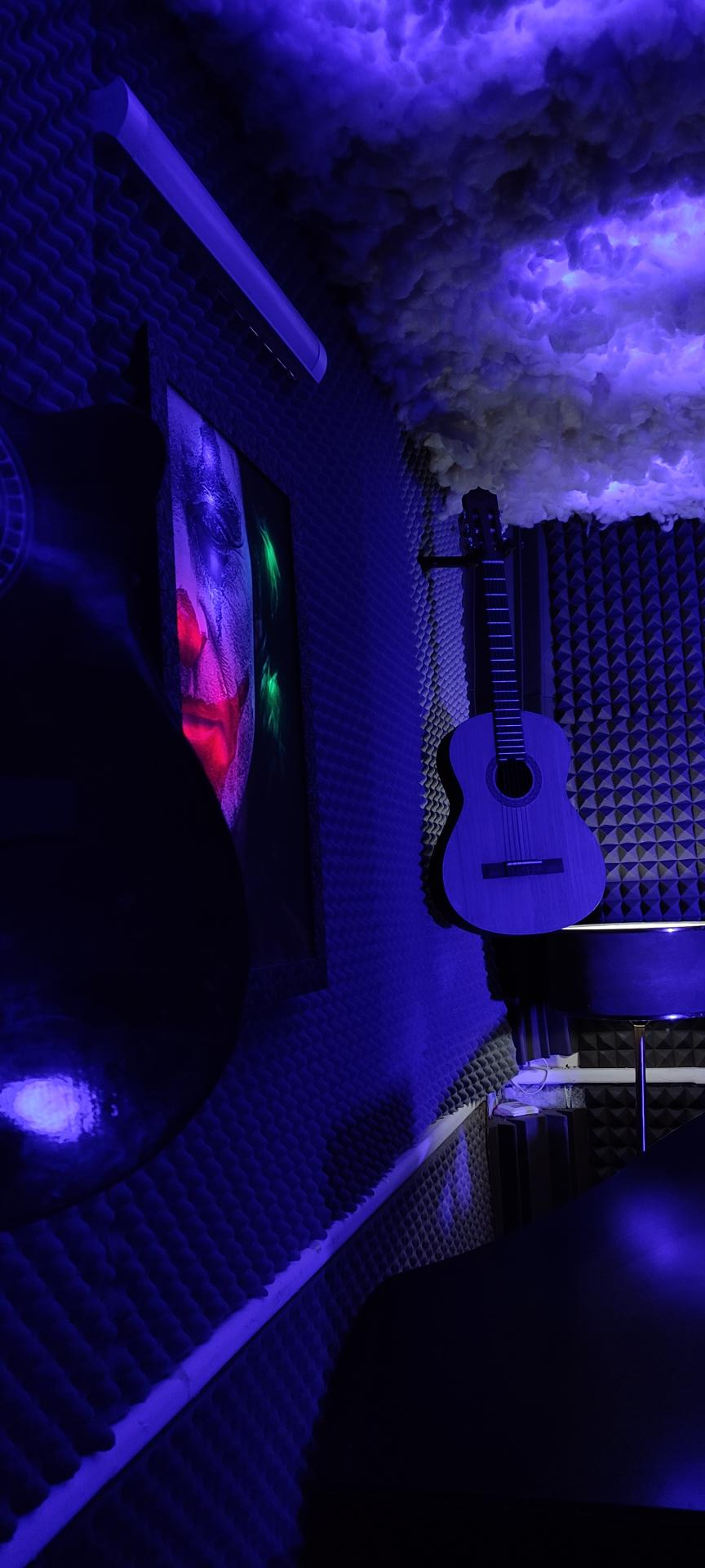 عکس استودیو موسیقی ماژینور