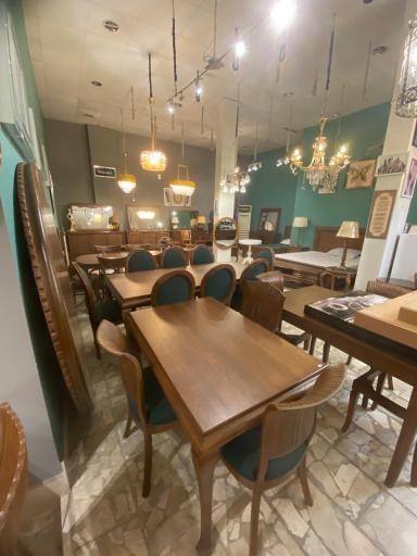 عکس فروشگاه مهرگالری