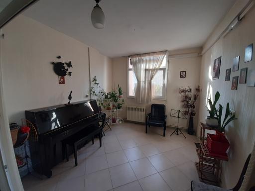 آموزشگاه موسیقی ترنگ