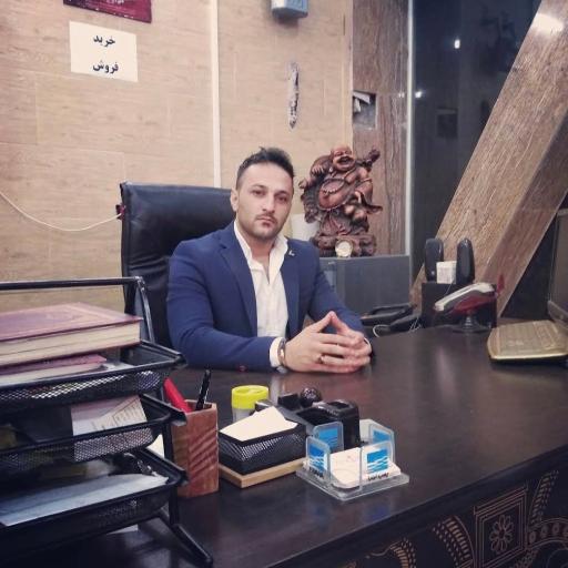 عکس مشاور املاک کلانشهر