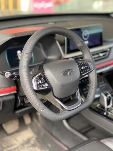 عکس تو دوزی اتومبیل اکبر