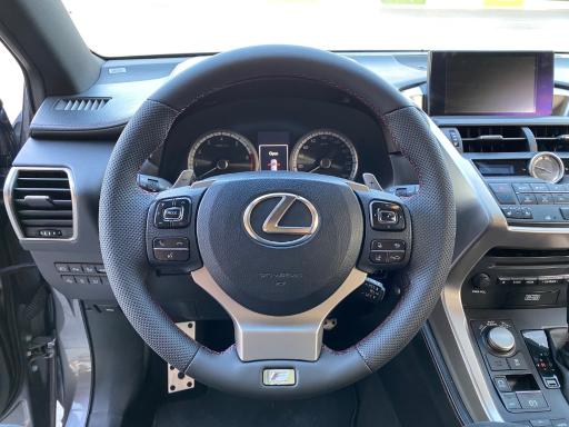 عکس تو دوزی اتومبیل اکبر