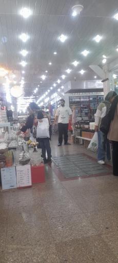 عکس مجتمع تجاری بهشت