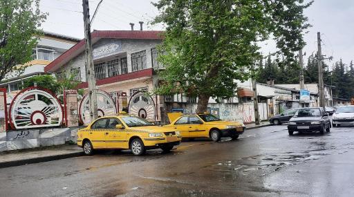 عکس ایستگاه تاکسی آیت‌الله‌غفاری