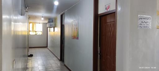 عکس مسافرخانه انقلاب 