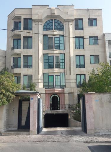 عکس ساختمان باران