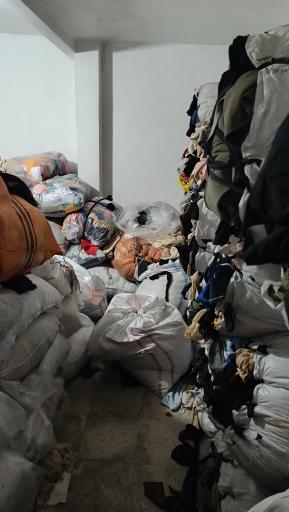 عکس خرده پارچه و تنظیف فرامرز 