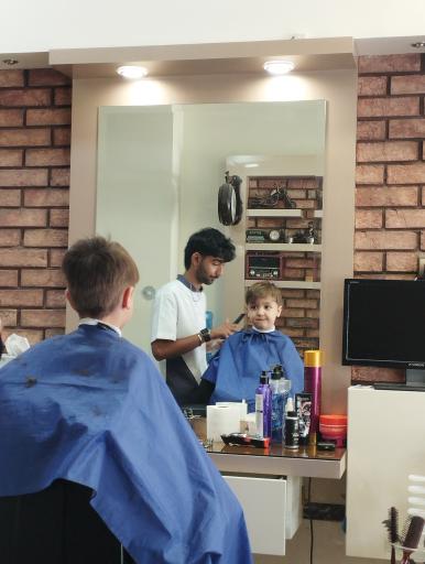 عکس آرایشگاه مردانه تیسا