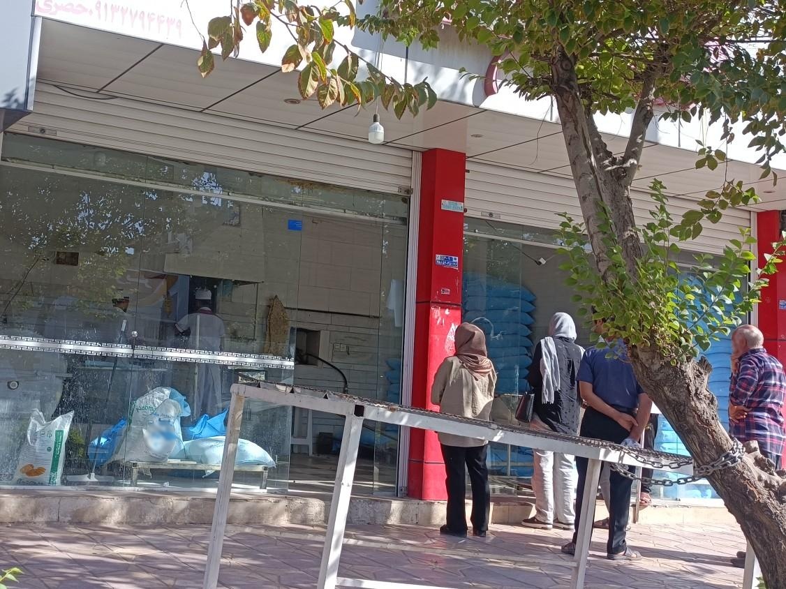 عکس نانوایی سنگک