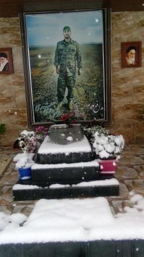 عکس آرامگاه شهید مدافع حرم هادی جعفری 