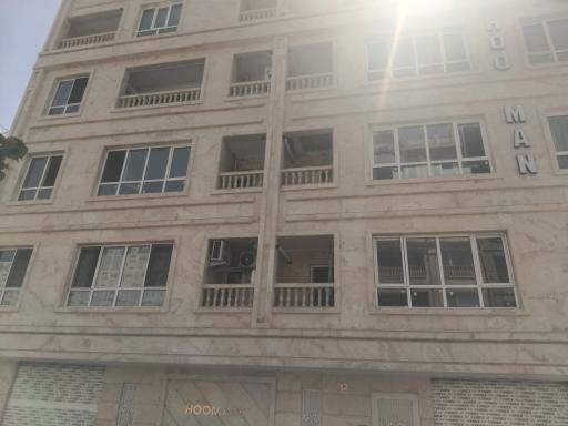 ساختمان مسکونی هومان ۵