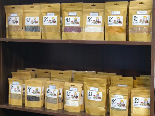 عکس قهوه و ادویه ناب ترنج