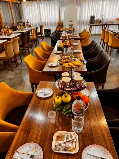 عکس باغ رستوران سنتی خانه غذا