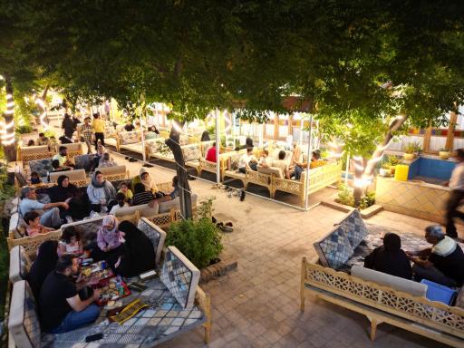 عکس باغ رستوران سنتی خانه غذا