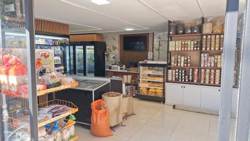 عکس لبنیات سنتی میلک لند