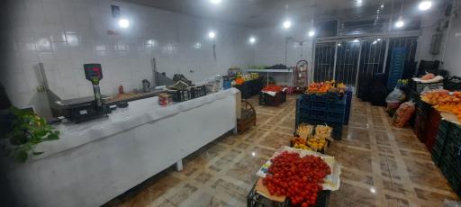 عکس میوه فروشی چهار فصل 