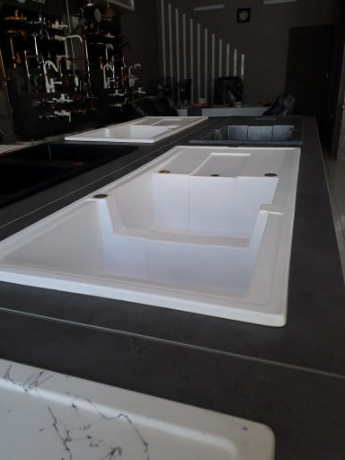 عکس پخش سینک، گاز، هود و شیرآلات صدرا