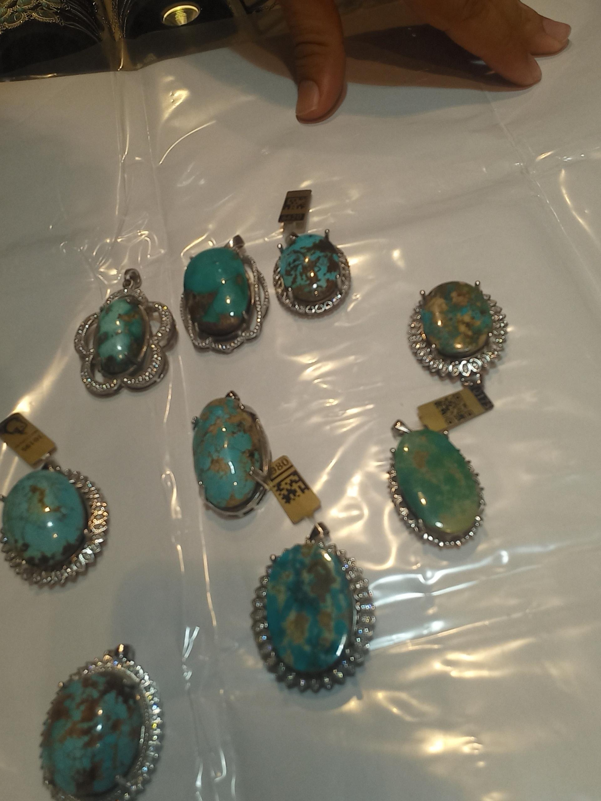 عکس فروشگاه فیروزه مشاهیر