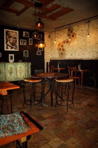 عکس کافه تریا یه جای دیگه 