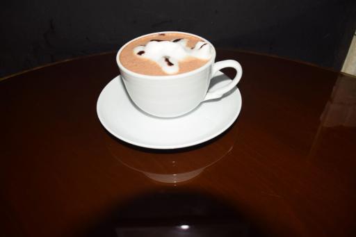 عکس کافه تریا یه جای دیگه 