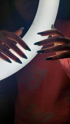 عکس سالن زیبایی زرنشان 